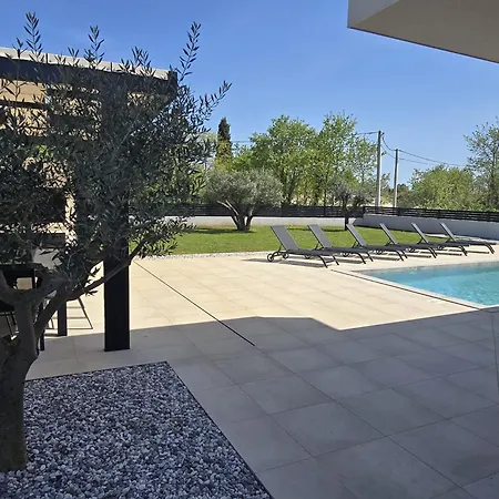 Villa Issa *