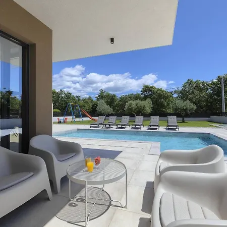 Issa Villa Orbanići