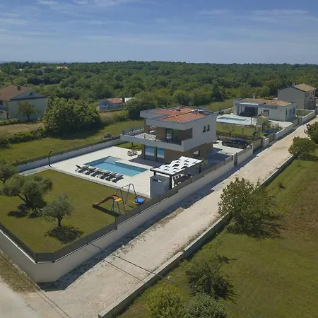 Issa Orbanići