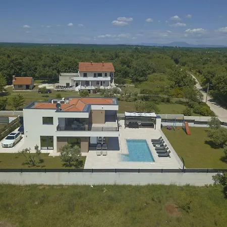 Issa Villa Orbanići